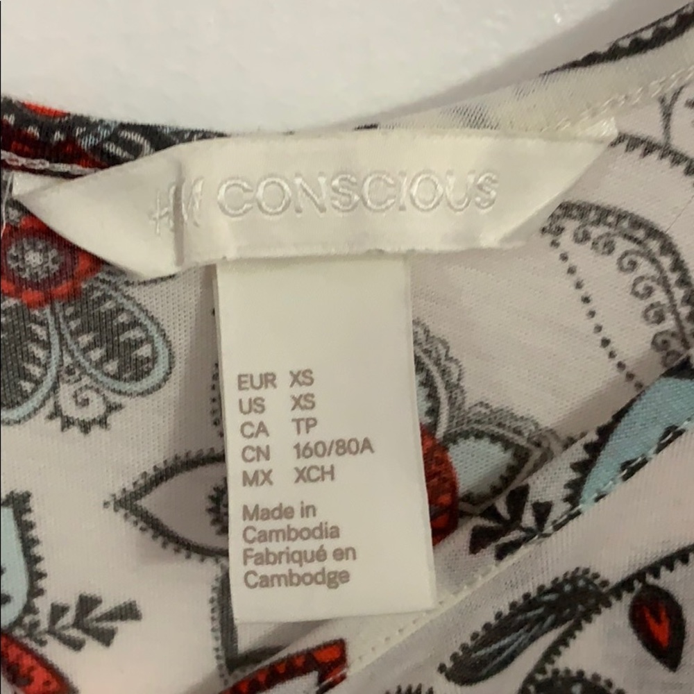 H&M Floral Tank Top - Picture 2 of 3